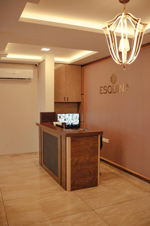 Esquina Residency Hotell Kochi Eksteriør bilde