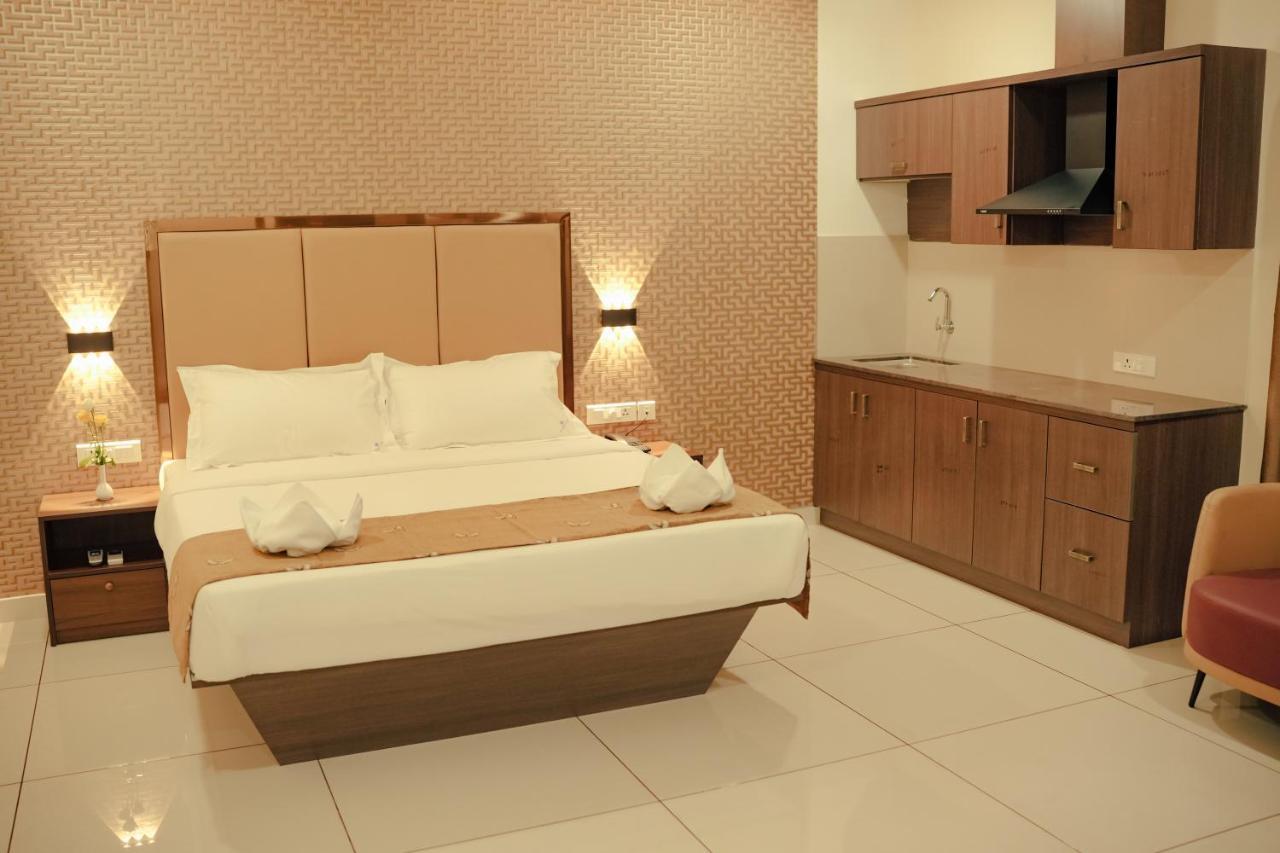 Esquina Residency Hotell Kochi Eksteriør bilde