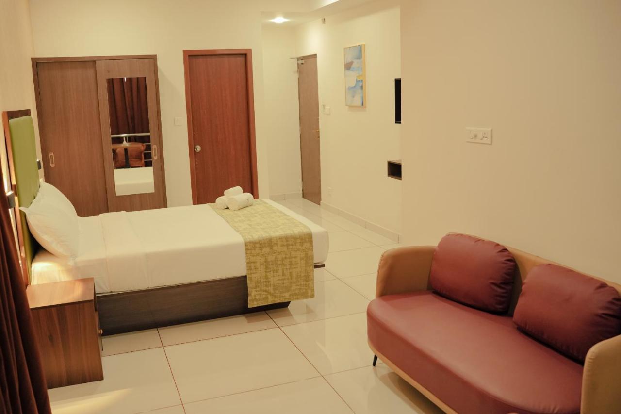 Esquina Residency Hotell Kochi Eksteriør bilde