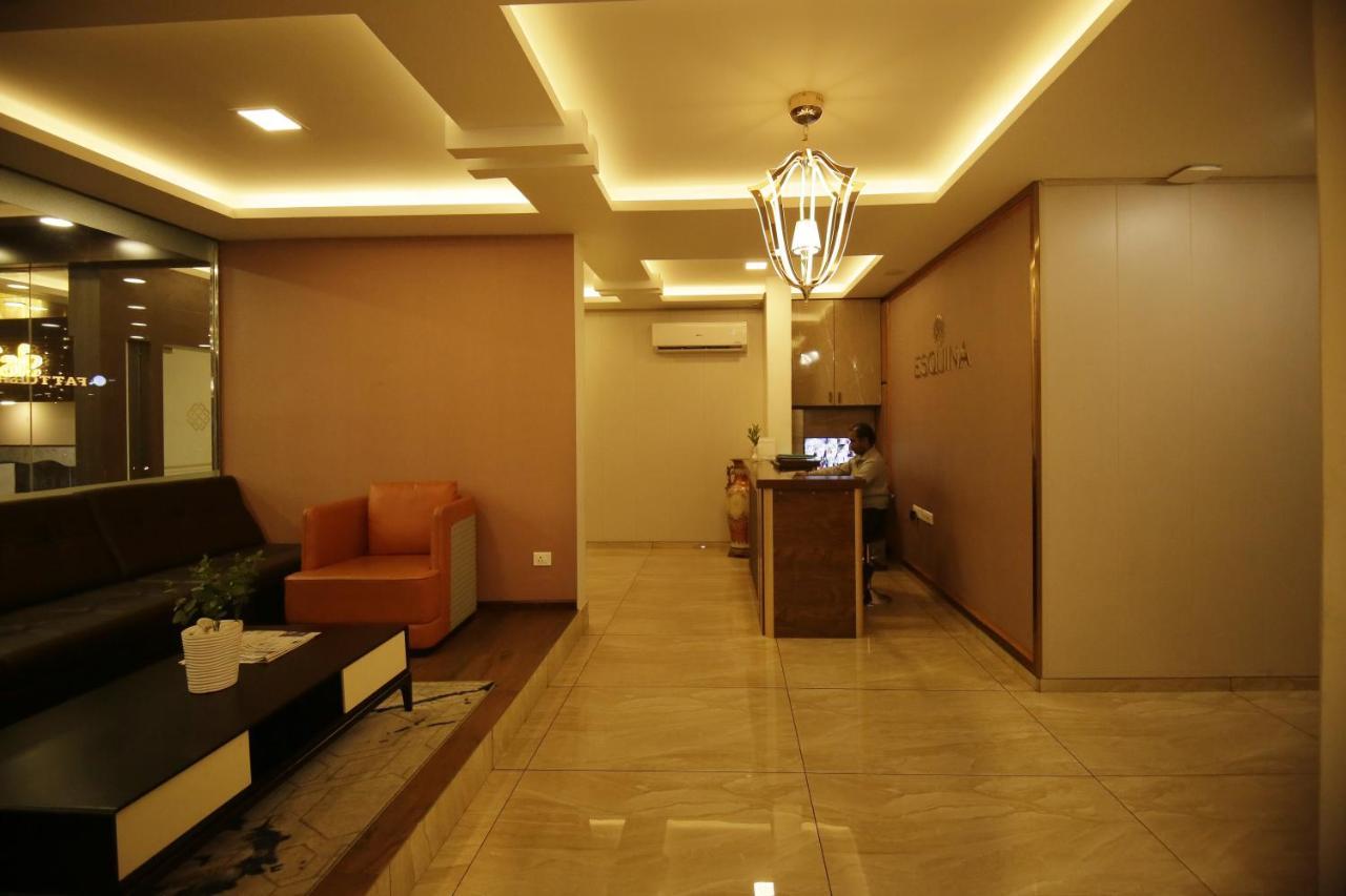 Esquina Residency Hotell Kochi Eksteriør bilde